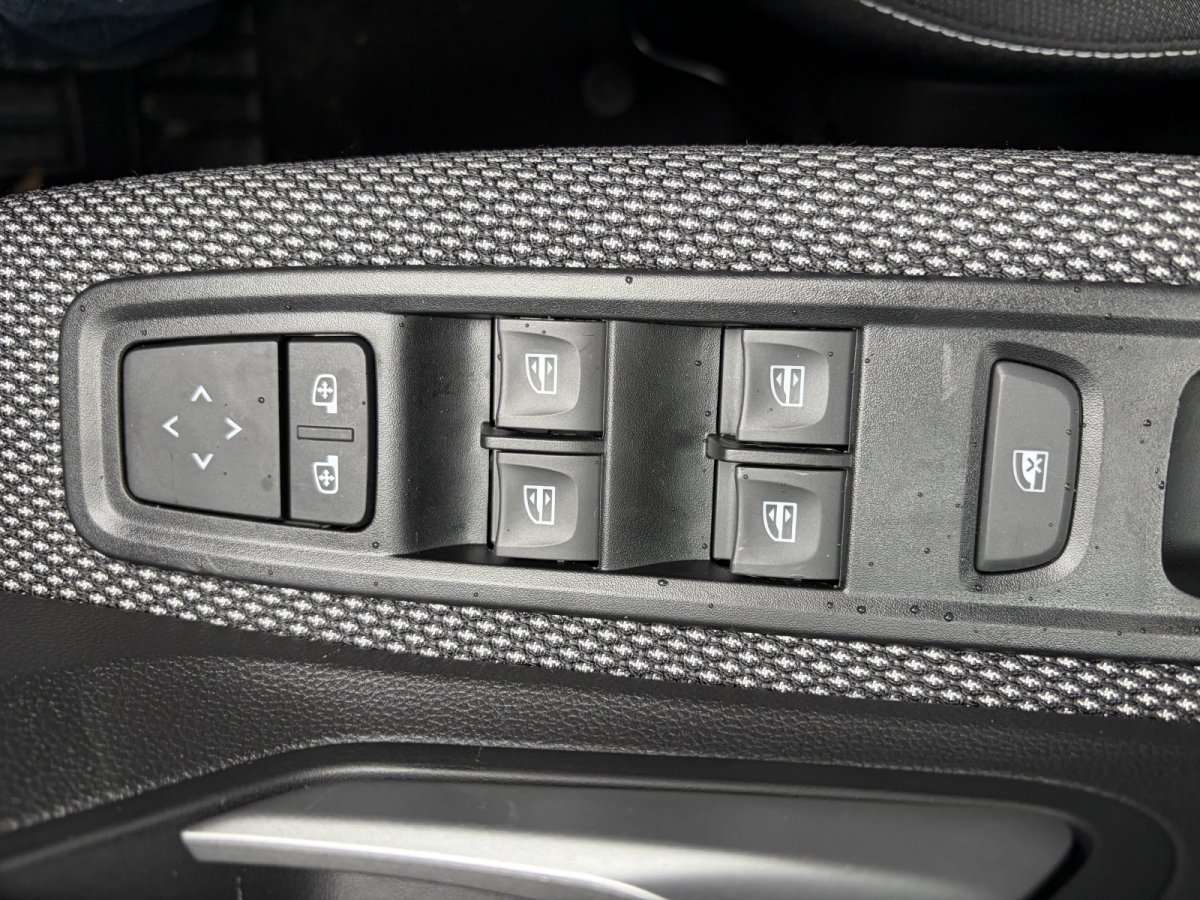 Fahrzeugbild eines Dacia Sandero