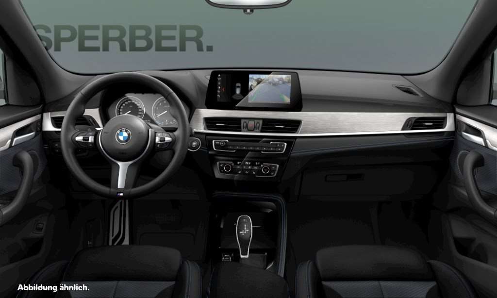 Fahrzeugbild eines BMW X1