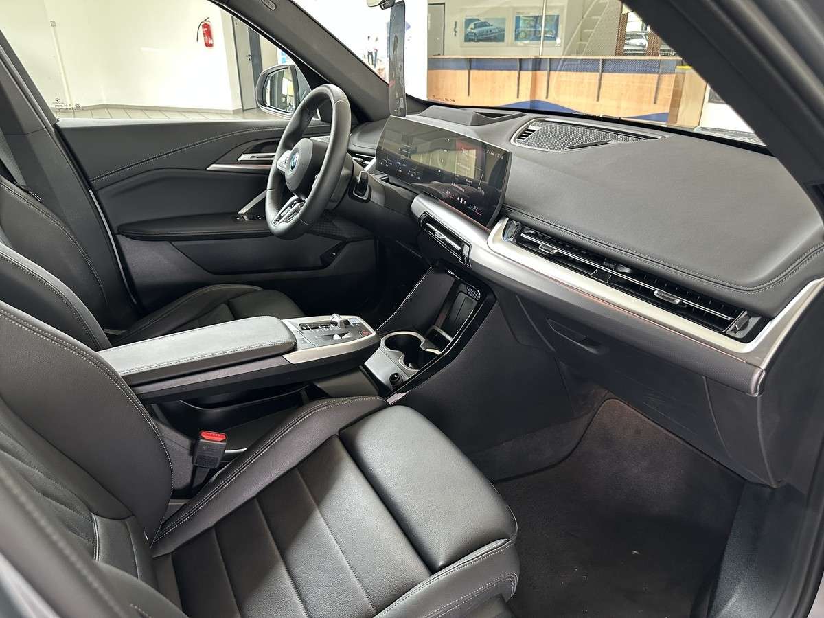 Fahrzeugbild eines BMW iX1