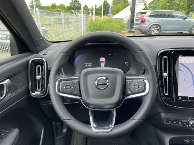 Fahrzeugbild eines Volvo XC40