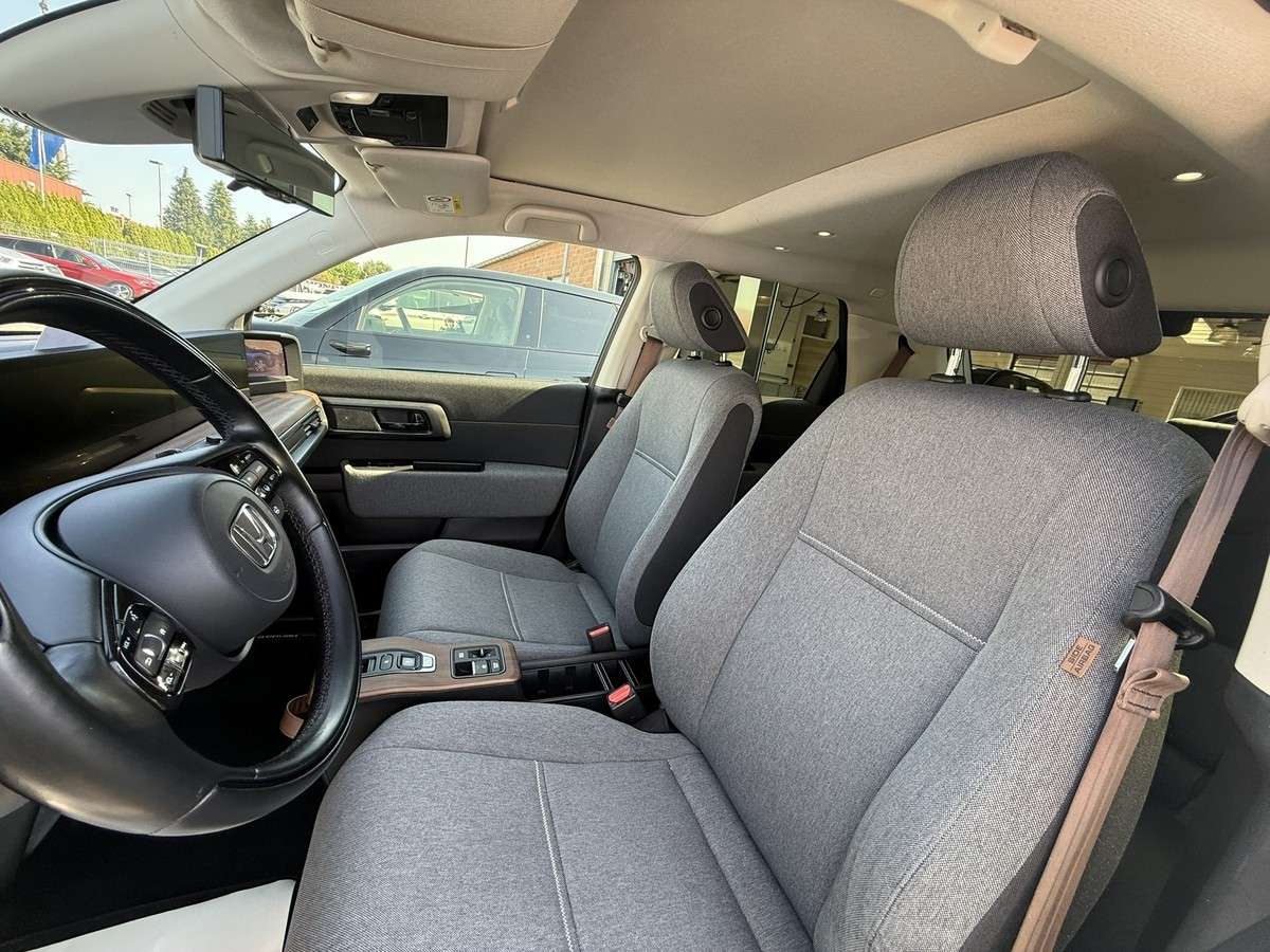 Fahrzeugbild eines Honda Honda e