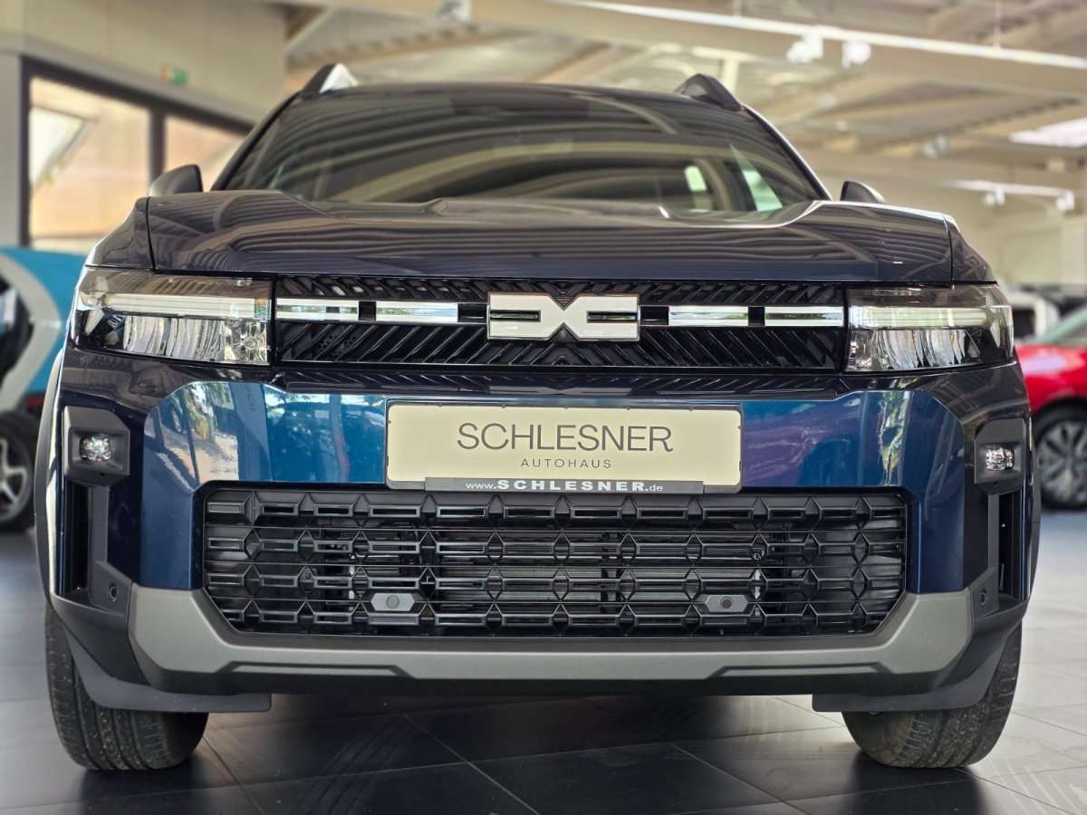 Fahrzeugbild eines Dacia Bigster