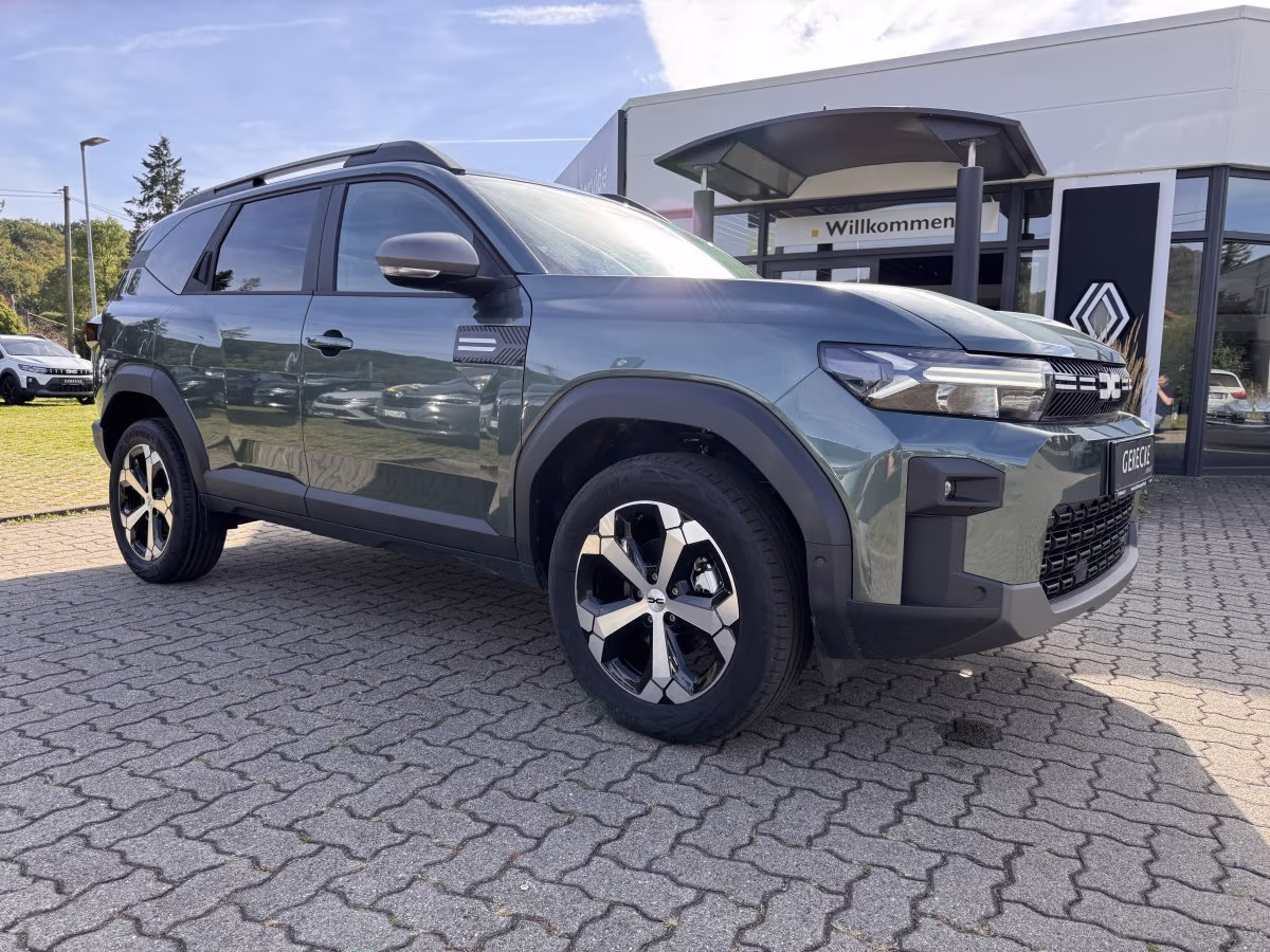 Fahrzeugbild eines Dacia Bigster