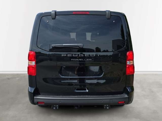 Fahrzeugbild eines Peugeot Traveller