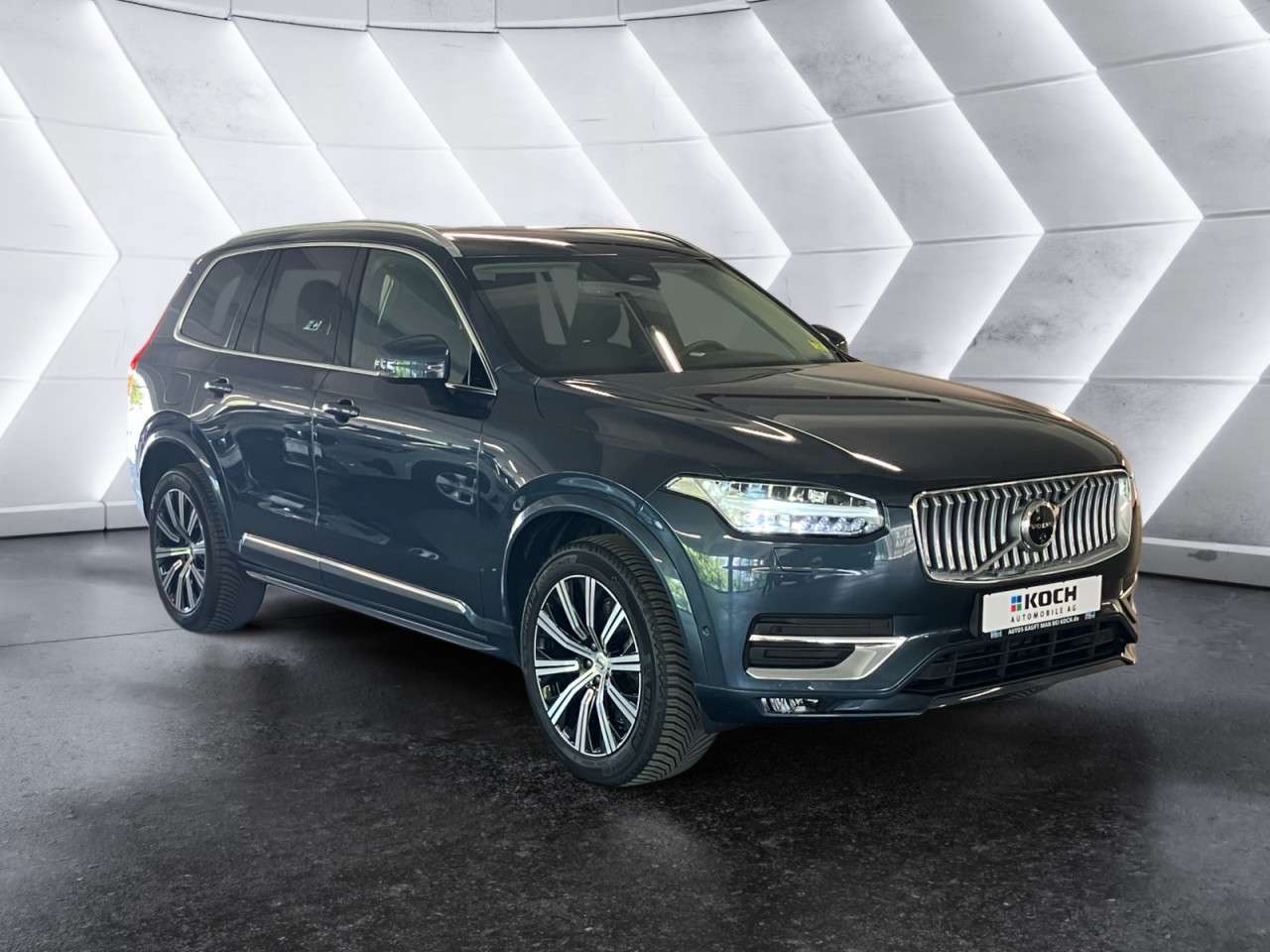 Fahrzeugbild eines Volvo XC90