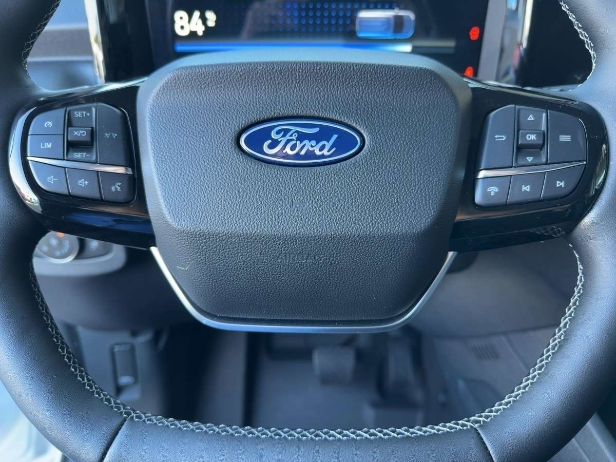 Fahrzeugbild eines Ford Transit Courier