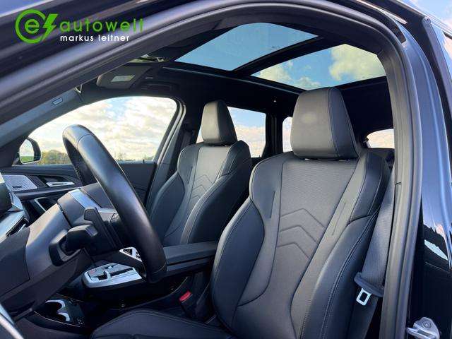 Fahrzeugbild eines BMW iX1