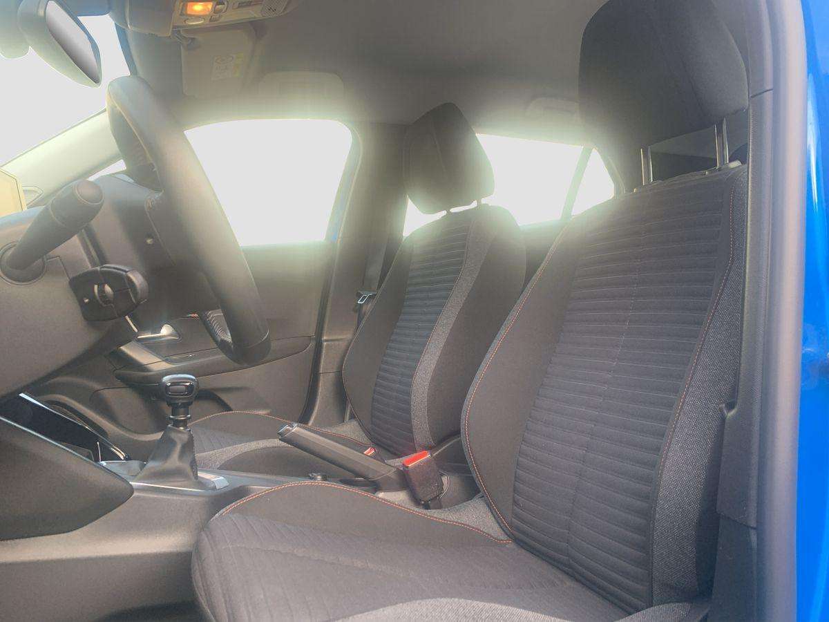 Fahrzeugbild eines Peugeot 2008