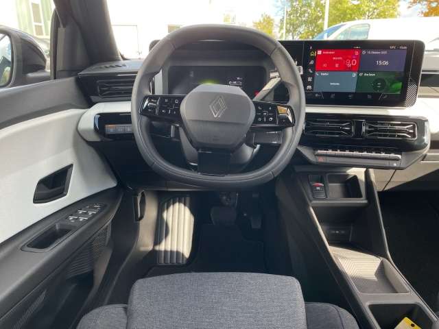 Fahrzeugbild eines Renault 4 E-TECH