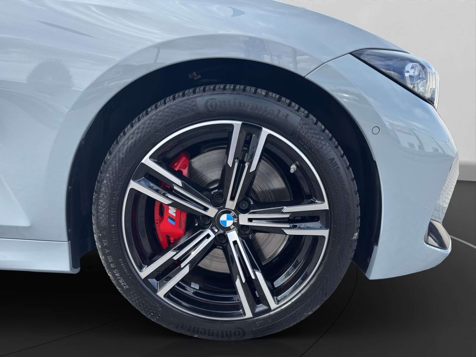 Fahrzeugbild eines BMW 3er-Reihe
