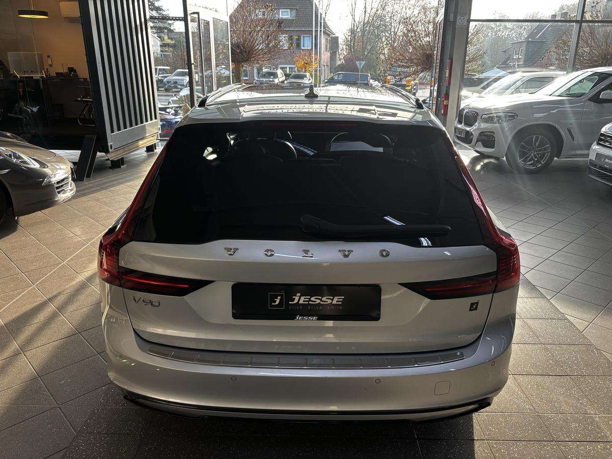 Fahrzeugbild eines Volvo V90