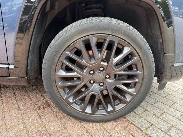 Fahrzeugbild eines Jeep Compass