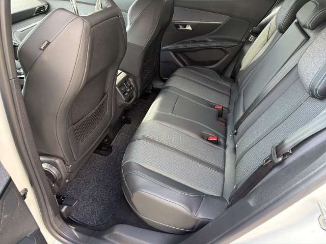 Fahrzeugbild eines Peugeot 3008