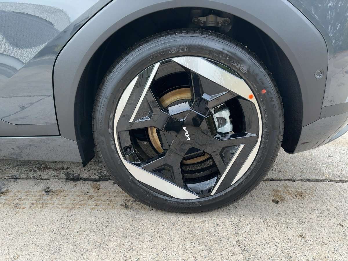 Fahrzeugbild eines Kia EV4