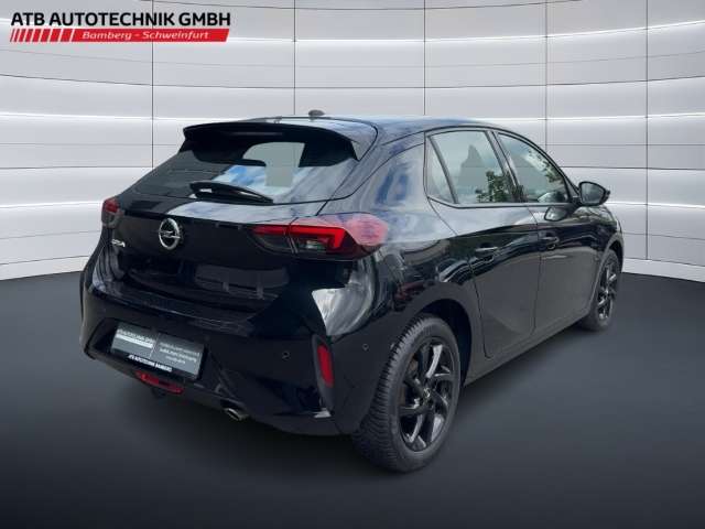 Fahrzeugbild eines Opel Corsa