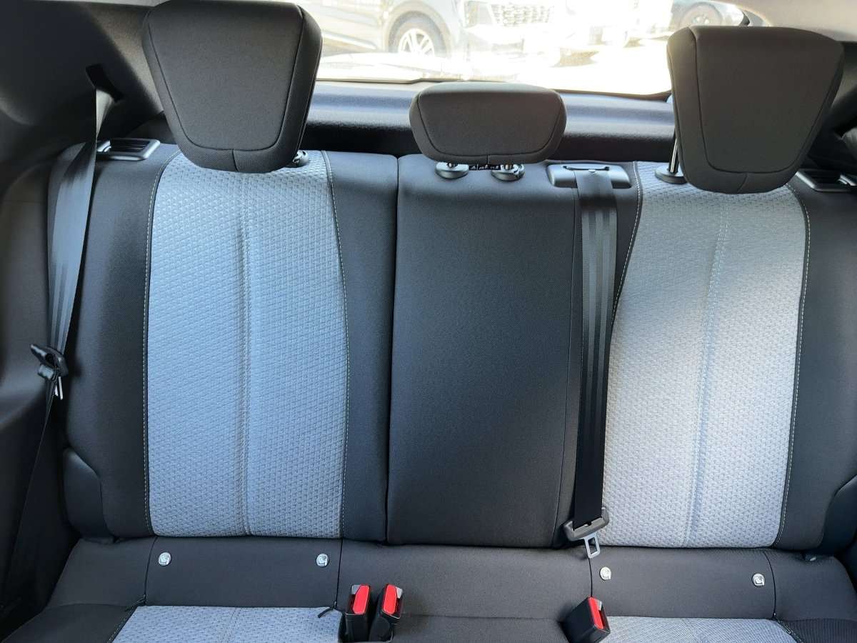Fahrzeugbild eines Opel Corsa