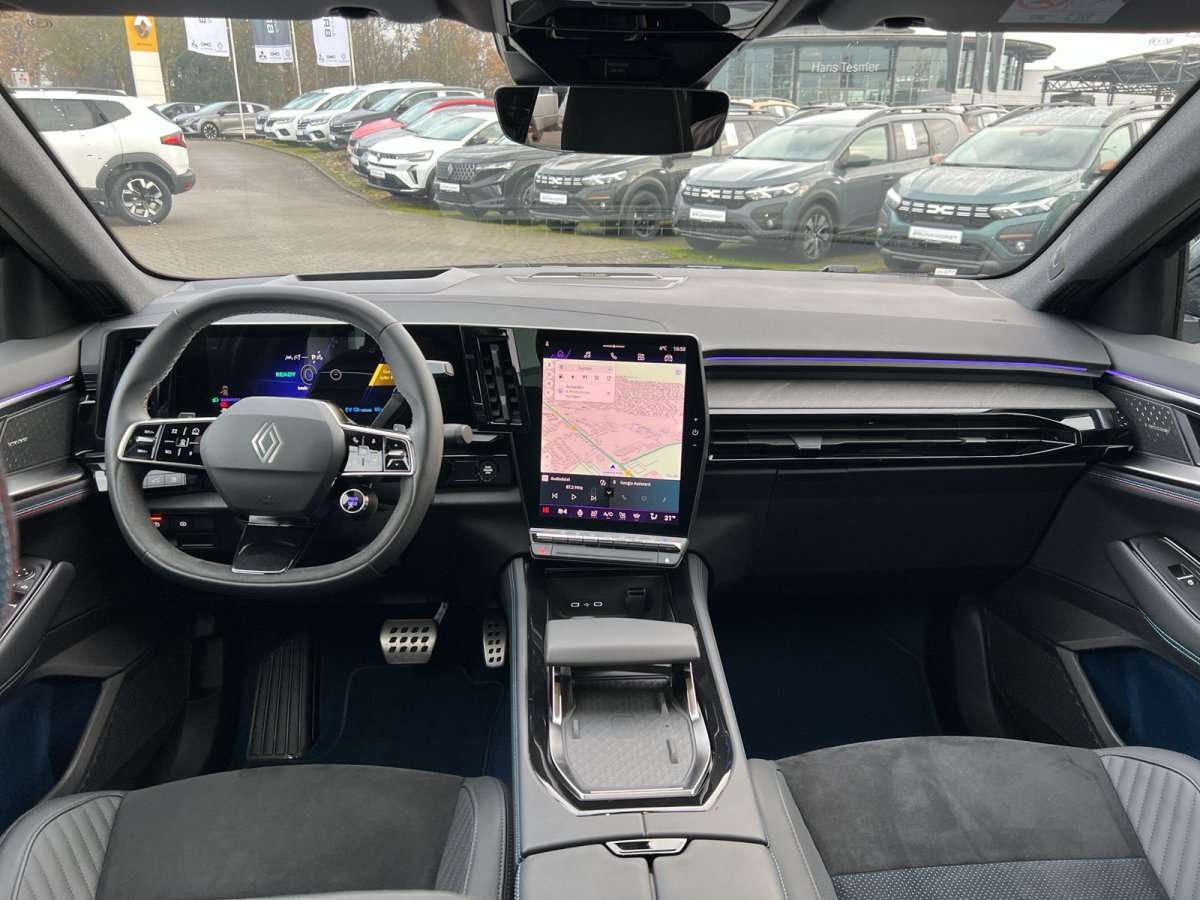 Fahrzeugbild eines Renault Rafale