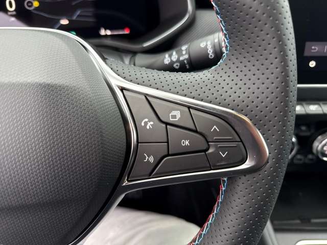 Fahrzeugbild eines Renault Clio