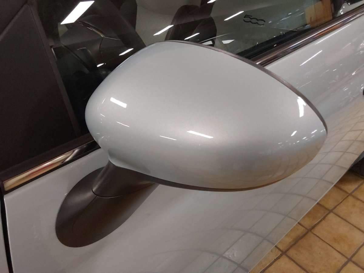 Fahrzeugbild eines Fiat 500