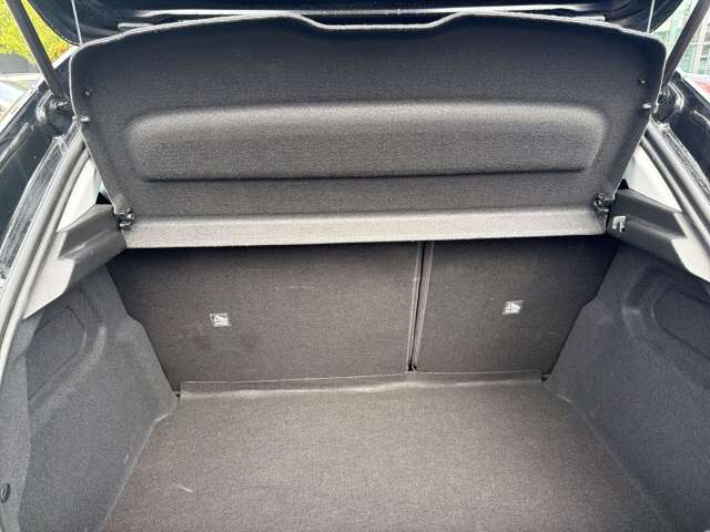 Fahrzeugbild eines Opel Corsa