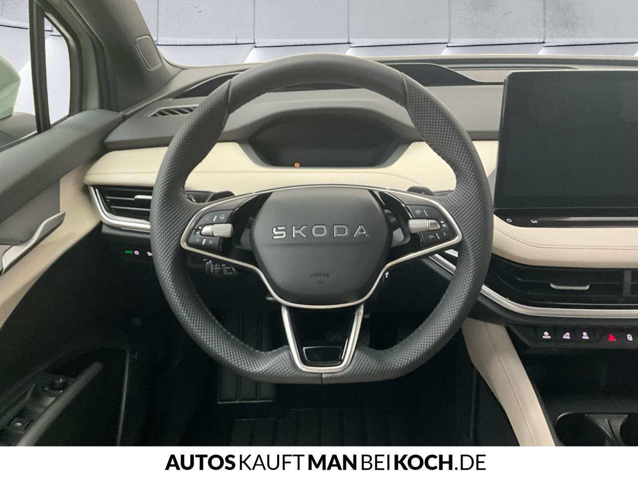 Fahrzeugbild eines Skoda ELROQ