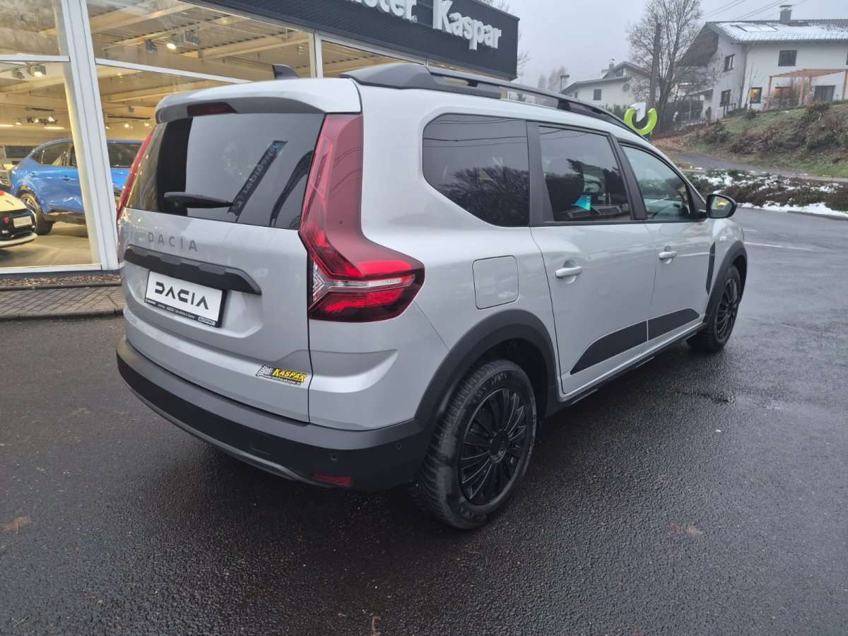 Fahrzeugbild eines Dacia Jogger