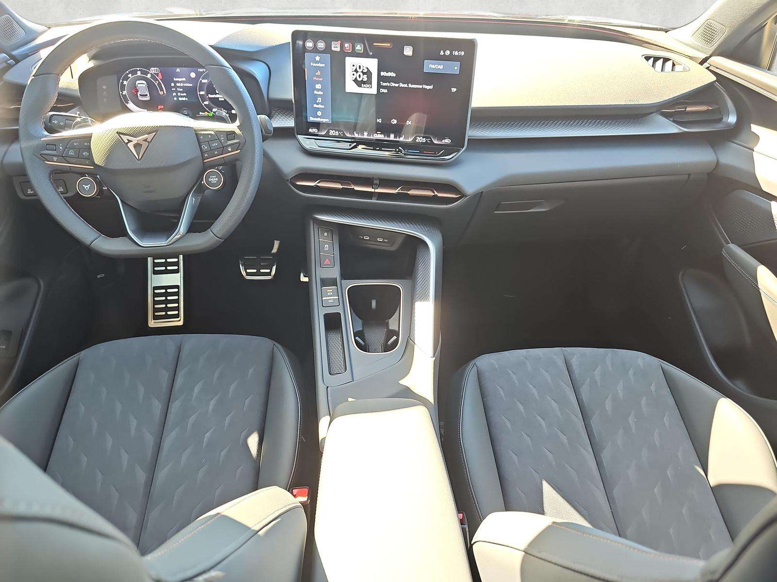 Fahrzeugbild eines CUPRA Terramar