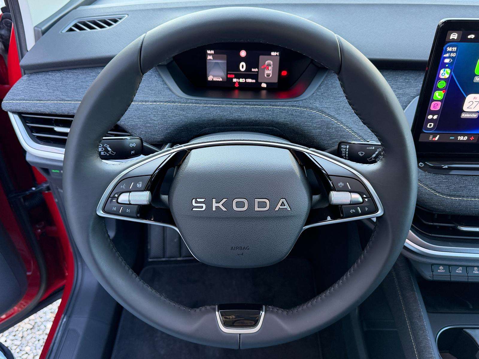 Fahrzeugbild eines Skoda ELROQ