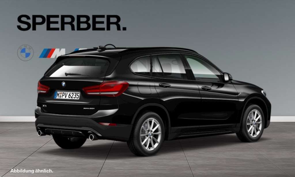 Fahrzeugbild eines BMW X1