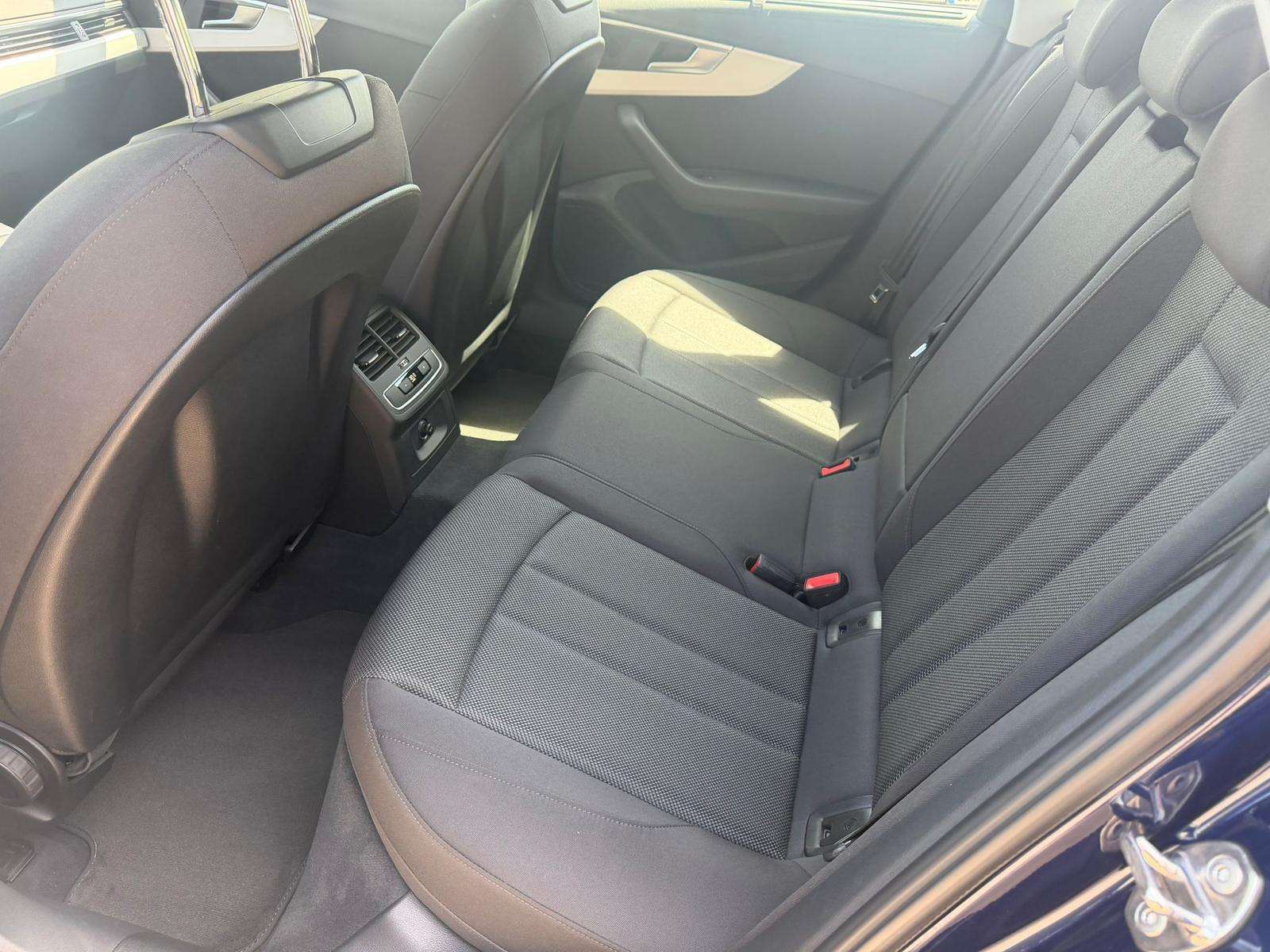 Fahrzeugbild eines Audi A4