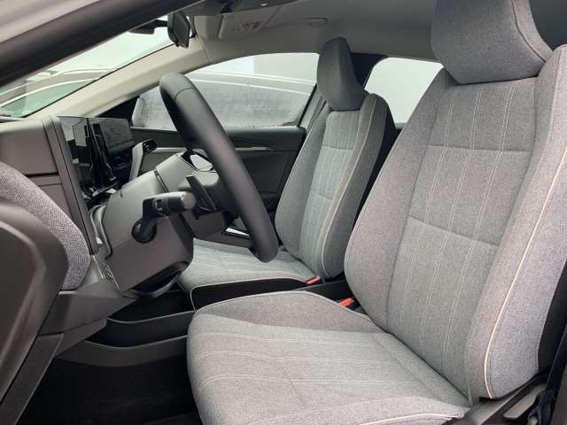 Fahrzeugbild eines Renault Megane E-TECH