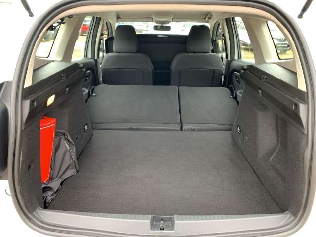 Fahrzeugbild eines Dacia Duster