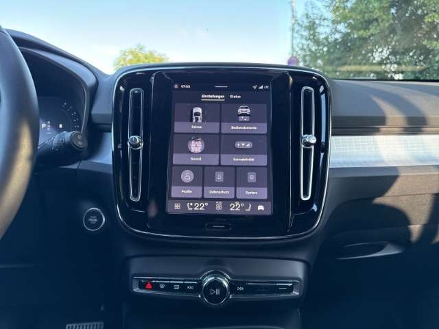 Fahrzeugbild eines Volvo XC40