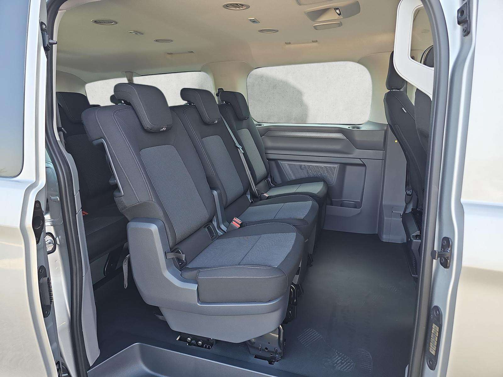 Fahrzeugbild eines Volkswagen Caravelle