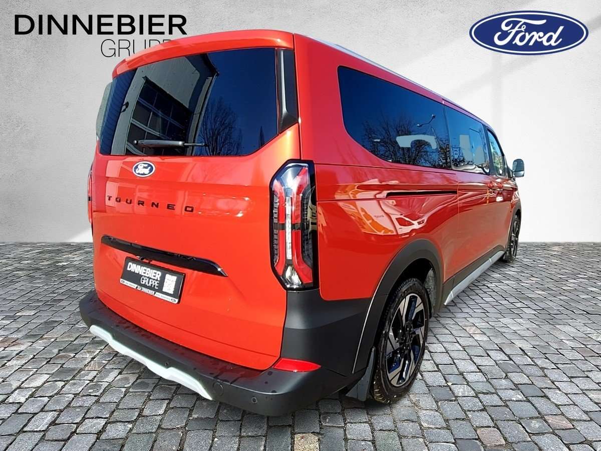 Fahrzeugbild eines Ford Tourneo Custom