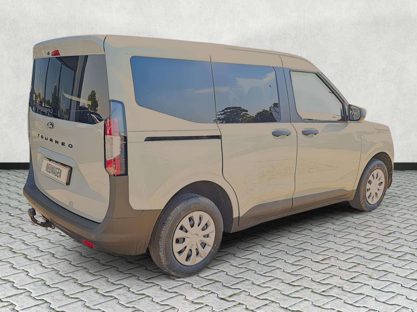 Fahrzeugbild eines Ford Tourneo Courier