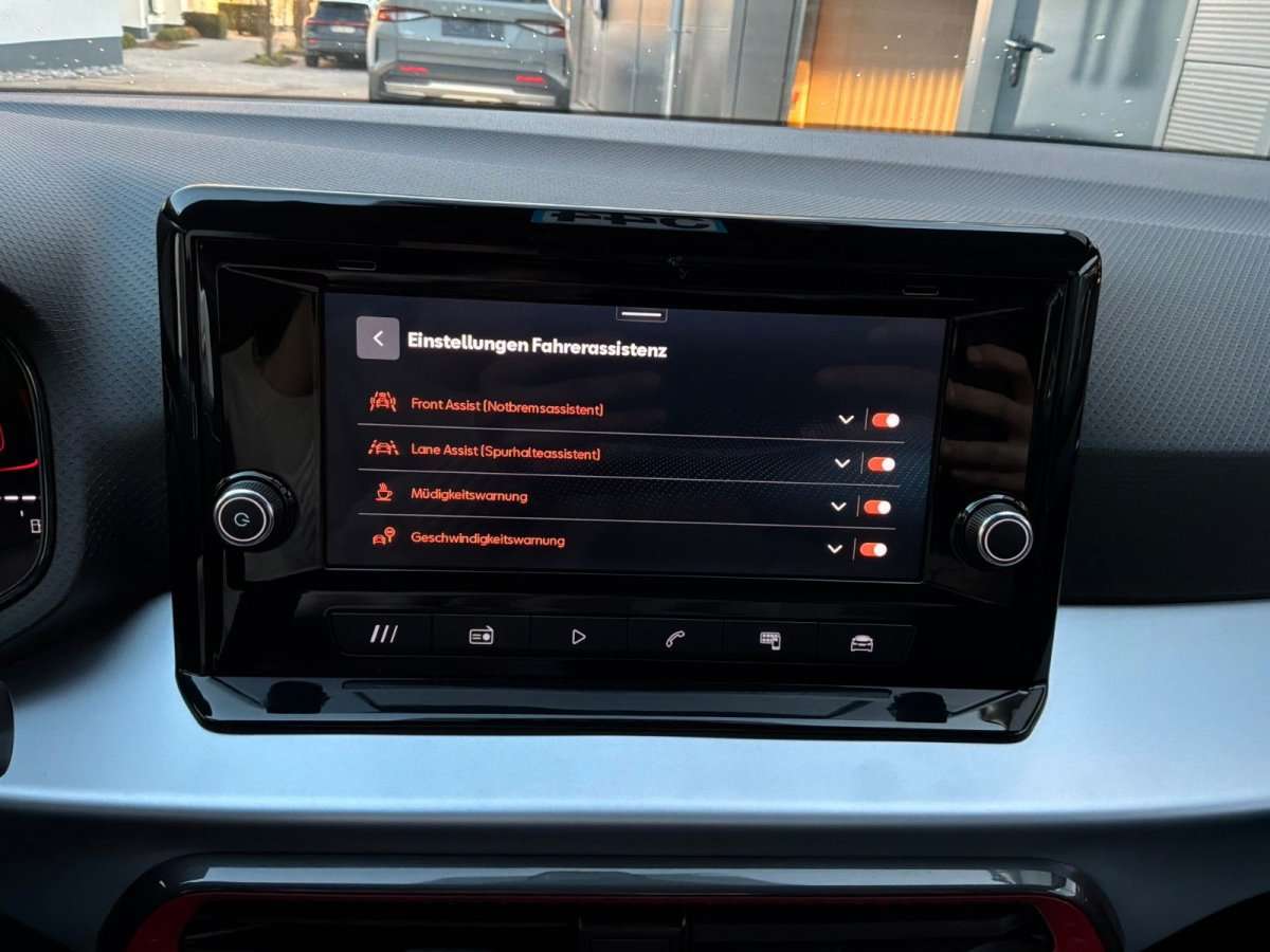 Fahrzeugbild eines SEAT Ibiza