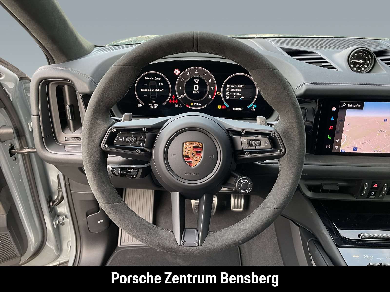 Fahrzeugbild eines Porsche Cayenne