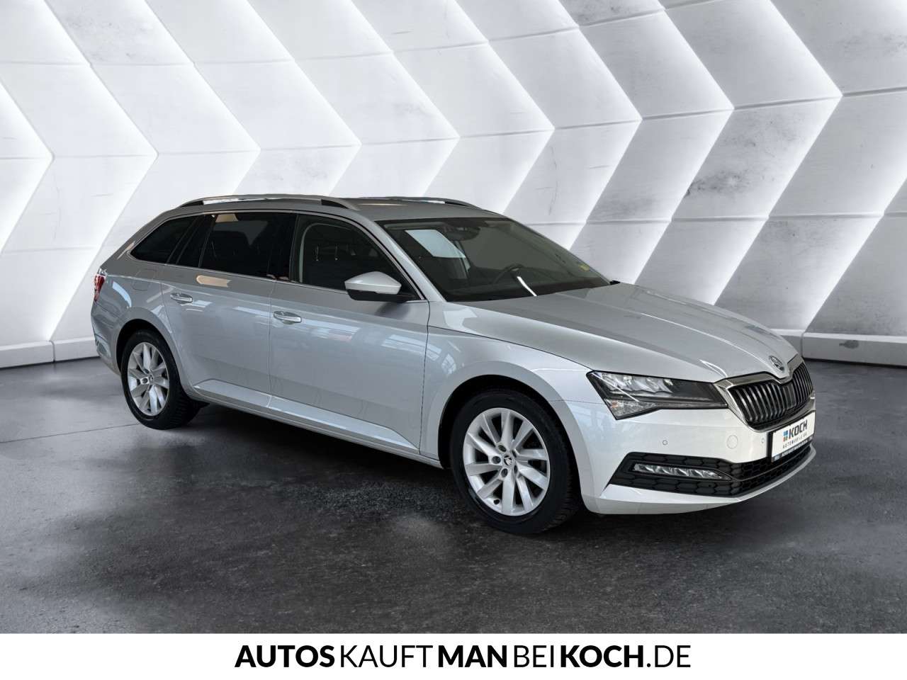 Fahrzeugbild eines Skoda Superb