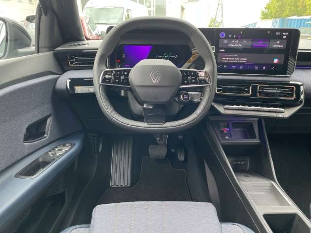 Fahrzeugbild eines Renault 4 E-TECH