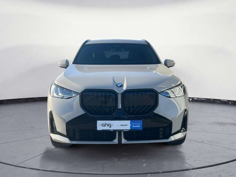 Fahrzeugbild eines BMW X3
