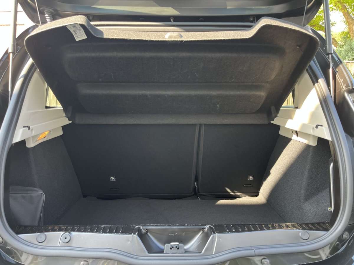 Fahrzeugbild eines Dacia Sandero