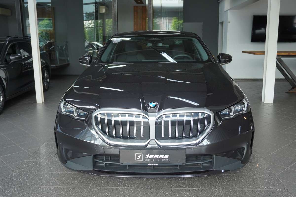 Fahrzeugbild eines BMW 5er-Reihe