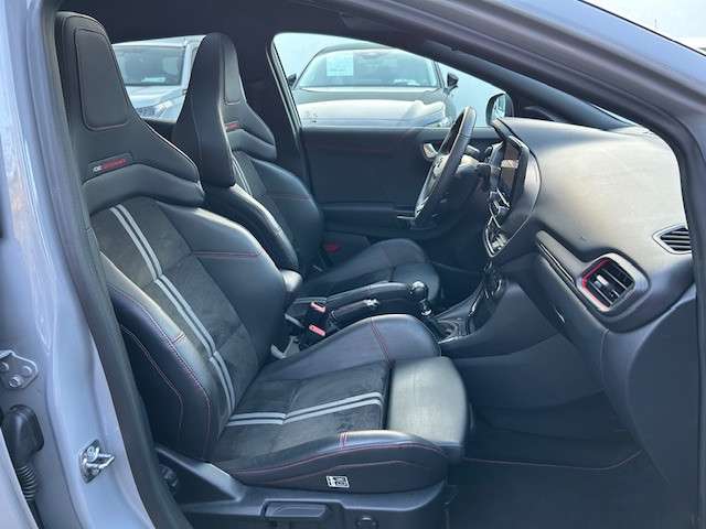 Fahrzeugbild eines Ford Puma