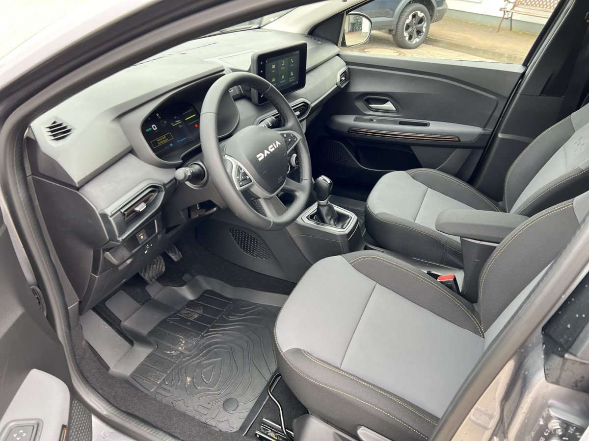 Fahrzeugbild eines Dacia Jogger
