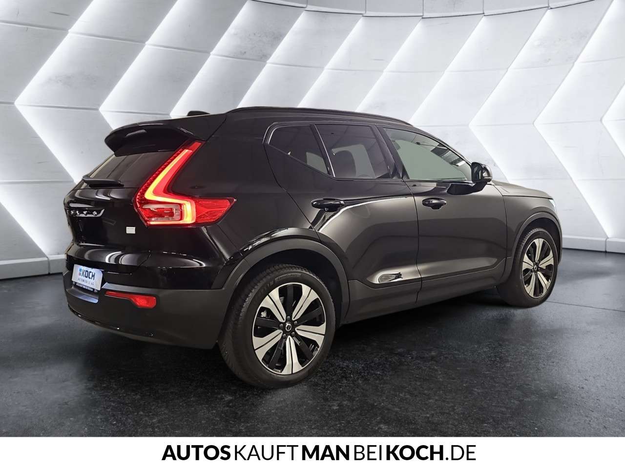 Fahrzeugbild eines Volvo XC40