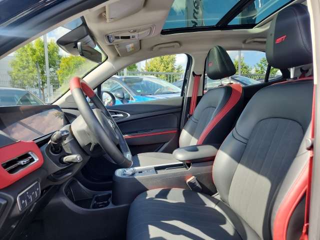 Fahrzeugbild eines GWM Ora 03