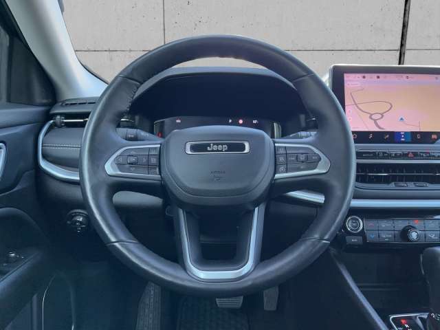 Fahrzeugbild eines Jeep Compass