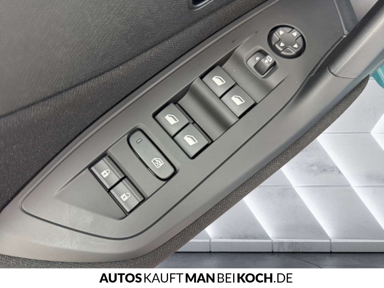 Fahrzeugbild eines Peugeot 308