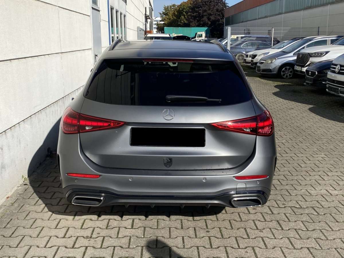 Fahrzeugbild eines Mercedes-Benz C-Klasse